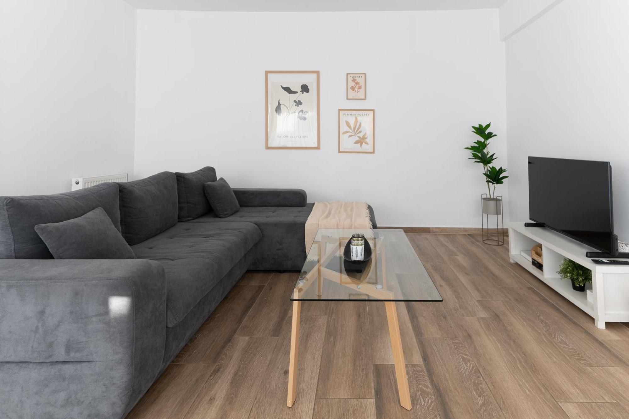 Stylish Spacious Apartment In Palaio Faliro Αθήνα Εξωτερικό φωτογραφία