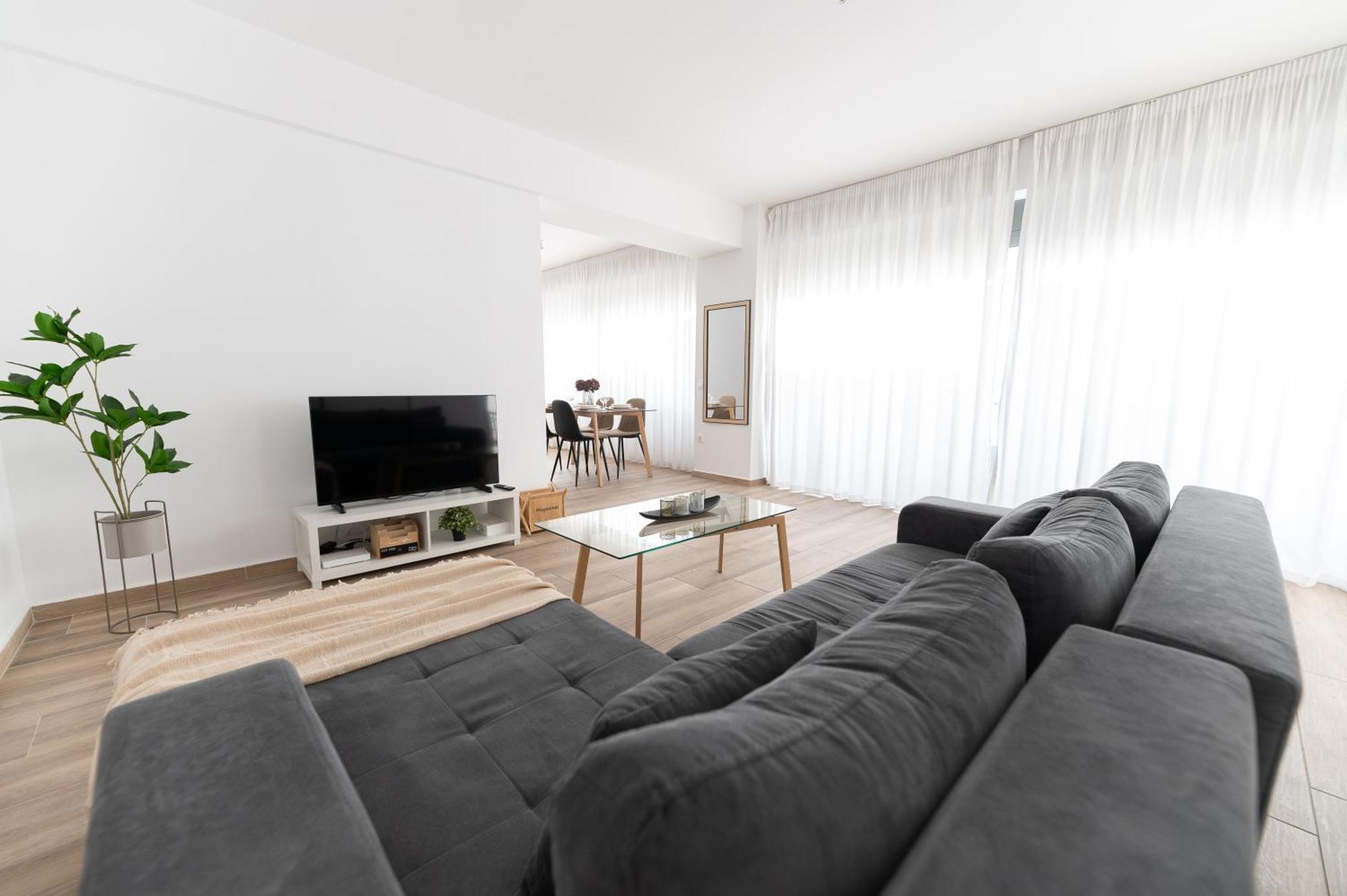 Stylish Spacious Apartment In Palaio Faliro Αθήνα Εξωτερικό φωτογραφία