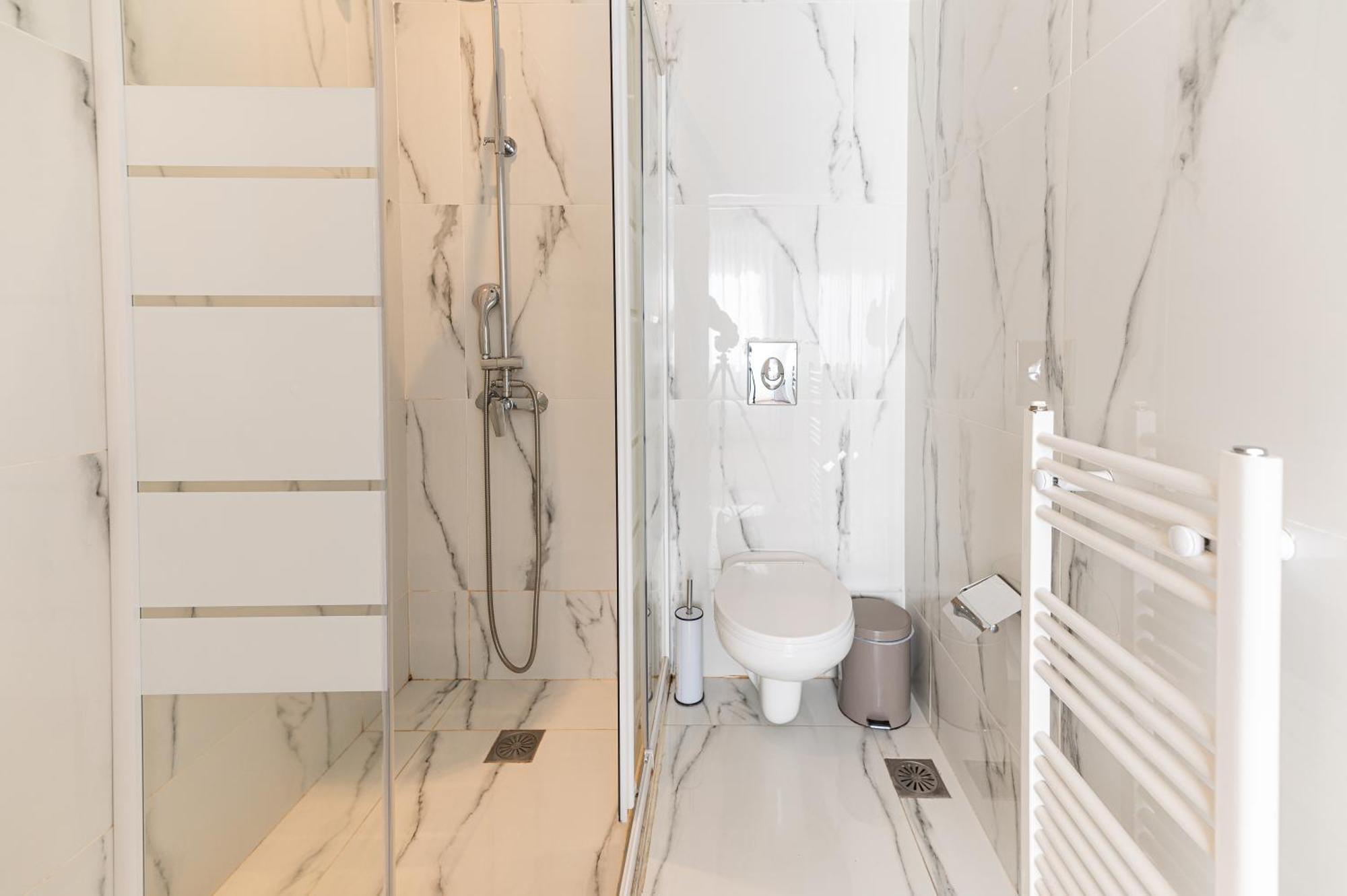 Stylish Spacious Apartment In Palaio Faliro Αθήνα Εξωτερικό φωτογραφία