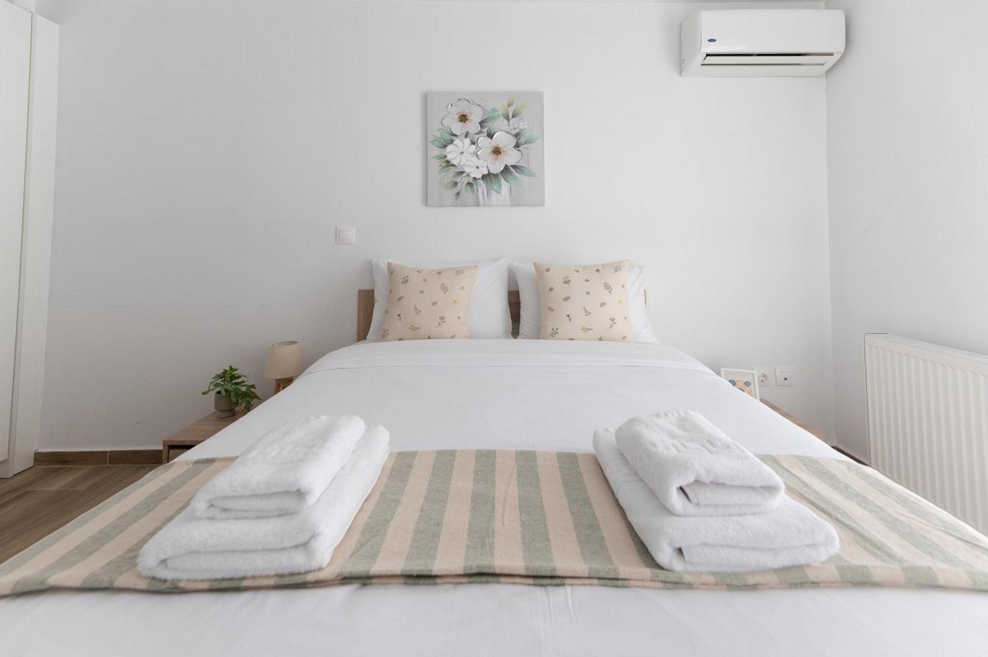 Stylish Spacious Apartment In Palaio Faliro Αθήνα Εξωτερικό φωτογραφία